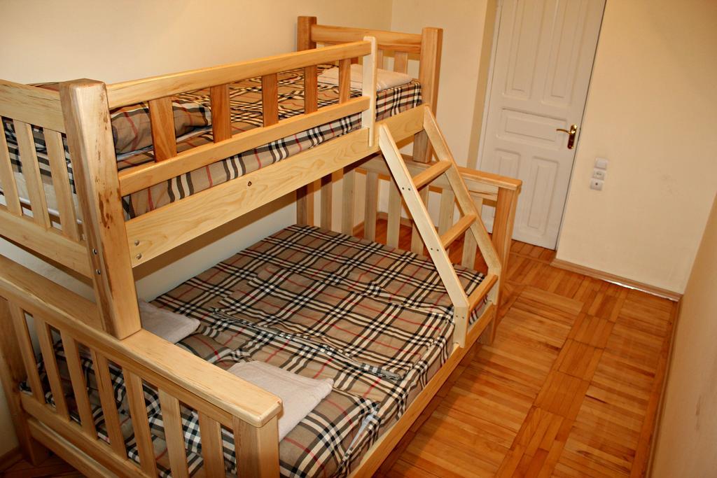 Hostel Bude Kutaissi Zimmer foto